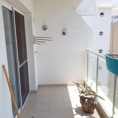 1 Bed In Cyprus 아파트 Trikomo